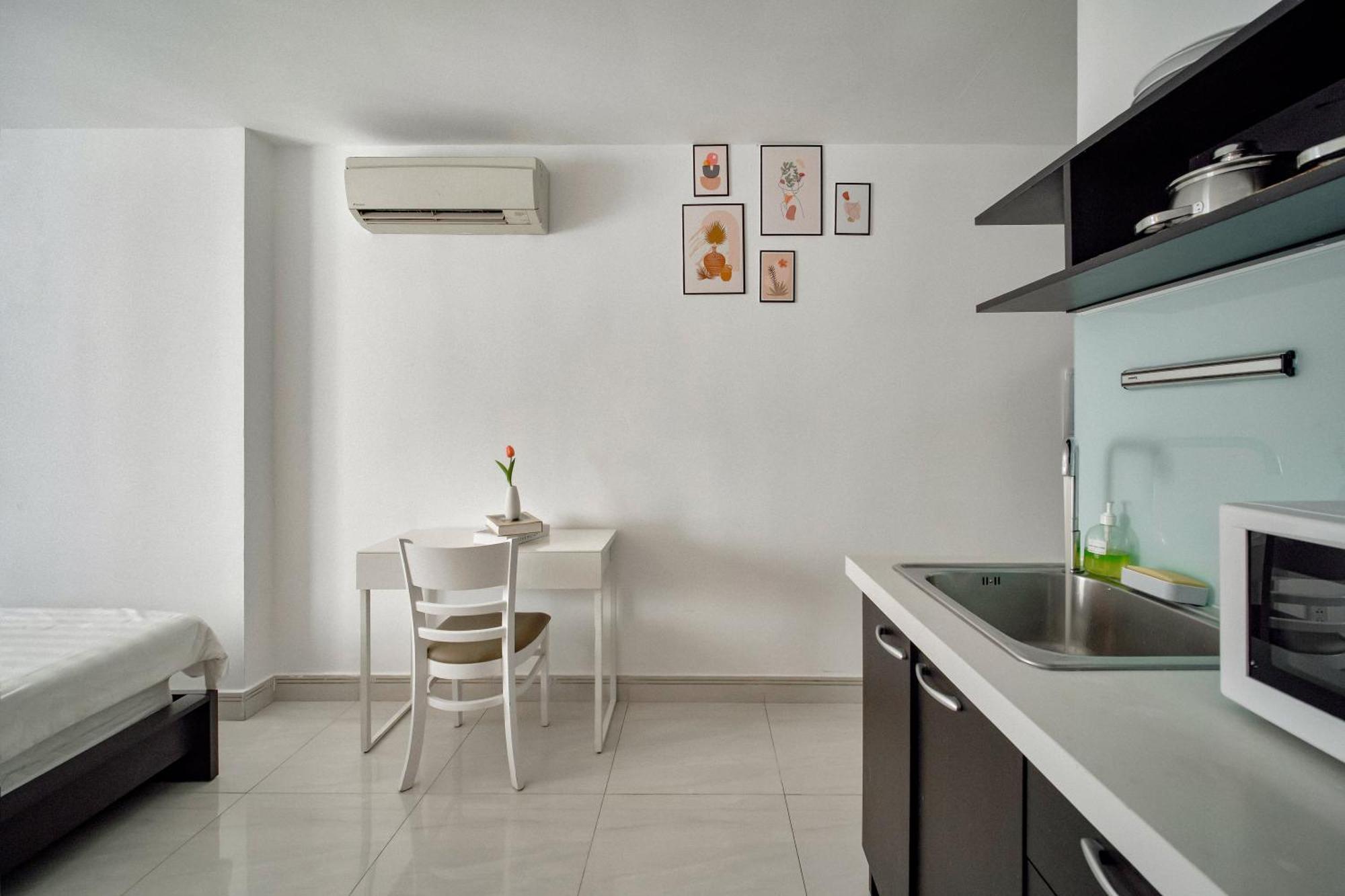 Tan Son Nhat Airport Apartment By Sabay Хошимин Экстерьер фото